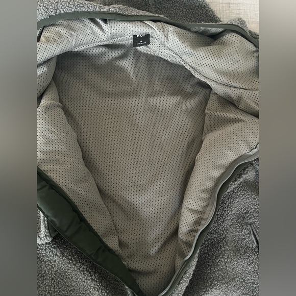 Huf Fort Point Sherpa Jacket - Picture 5 of 10